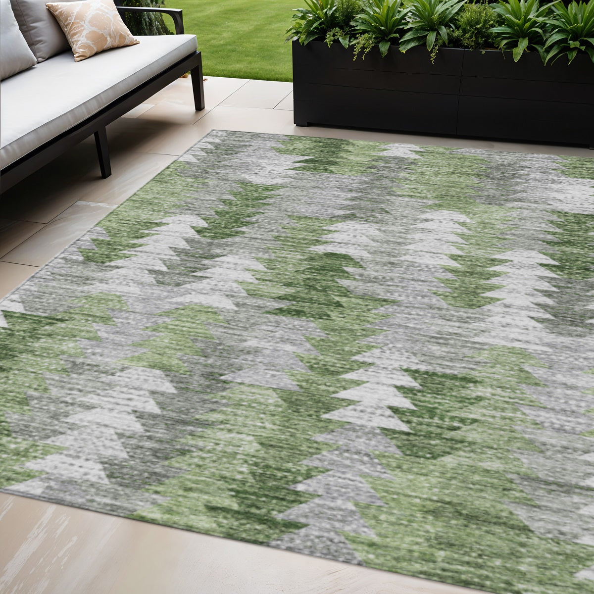 5' X 8' Green And Fern Green Geometric Washable Indoor Outdoor Area Rug